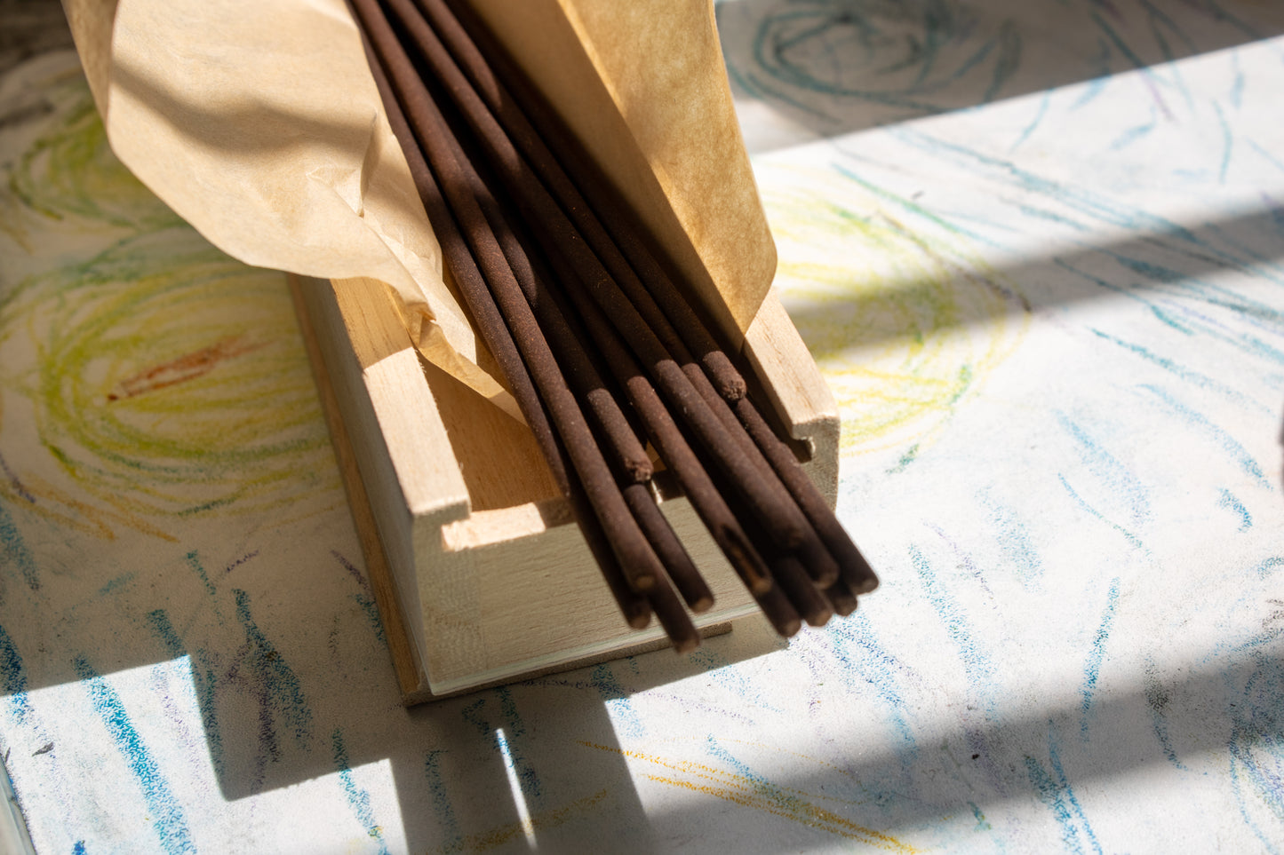 Sariwa Incense Box
