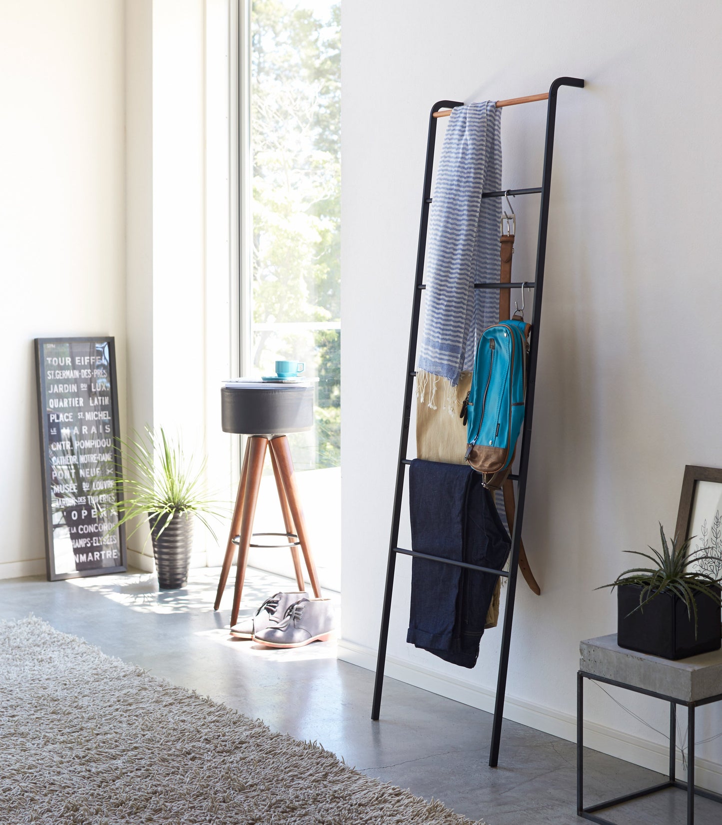 Leaning Storage Ladder (63" H) - Steel