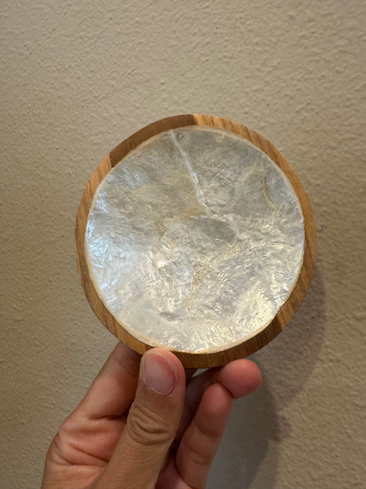 Capiz soap dish