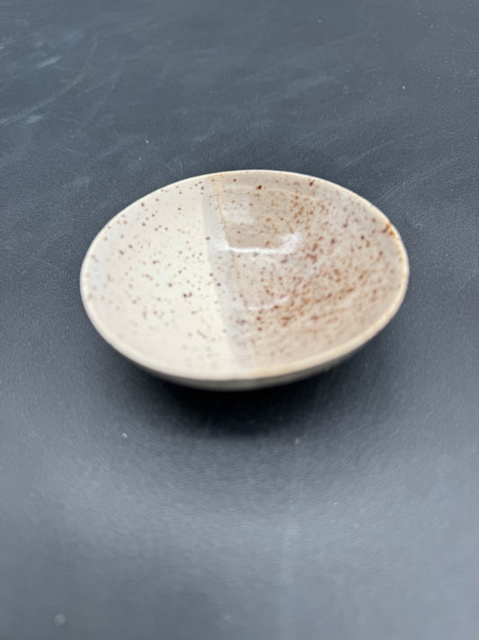 Ceramic mini split tray