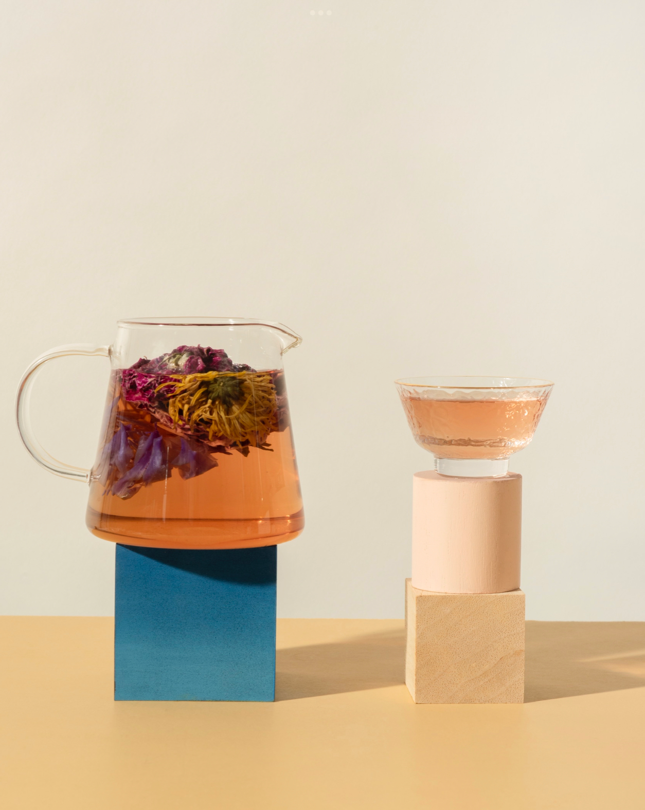 Gold rim glass cups (2)