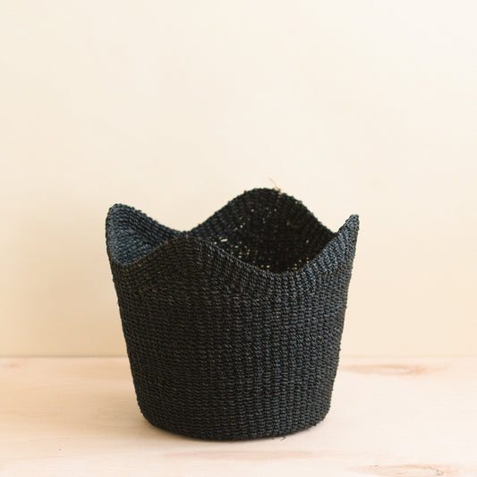 Black Scallop Basket - Handwoven Basket | LIKHÂ