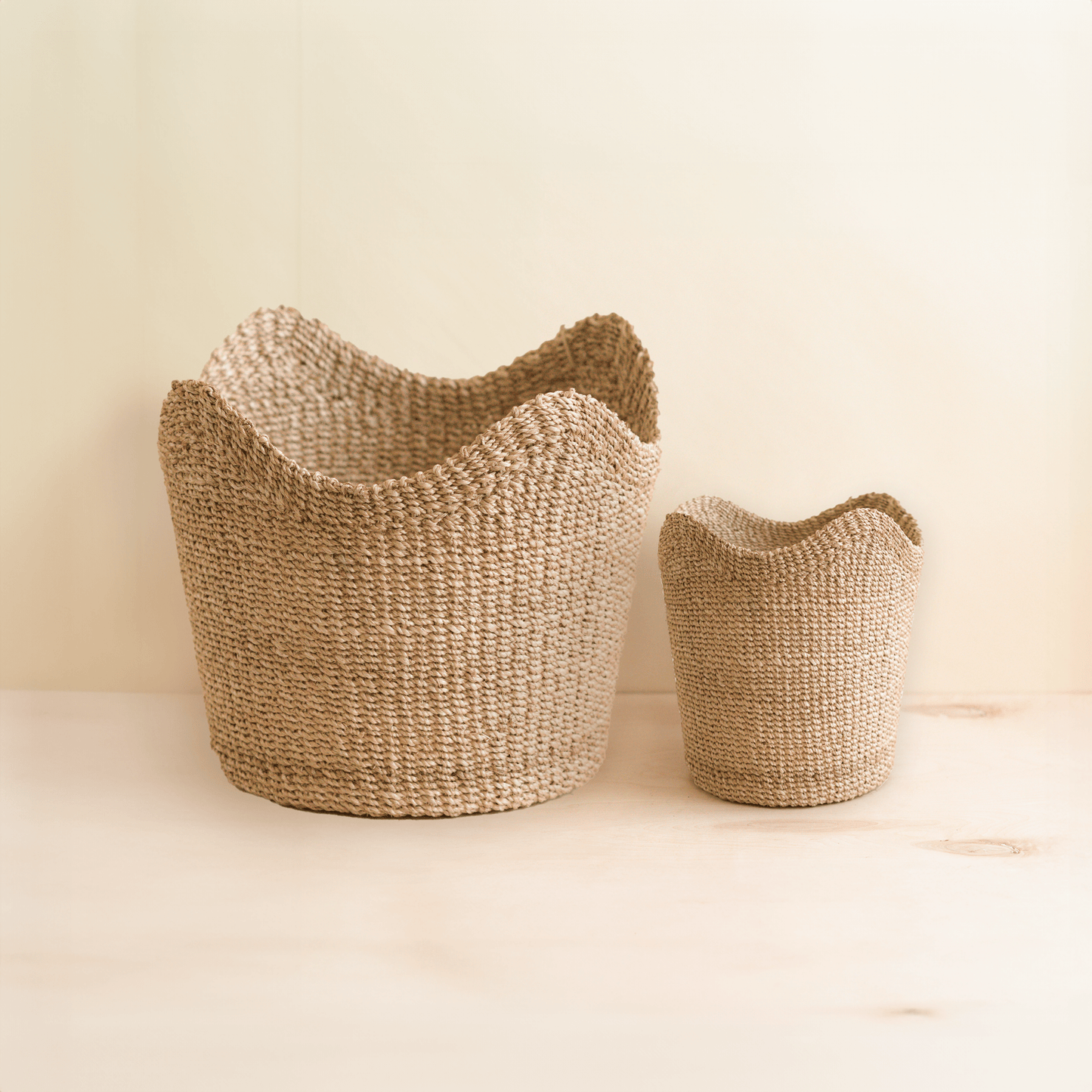 Small Natural Scallop Basket - Abaca Woven Basket | LIKHÂ