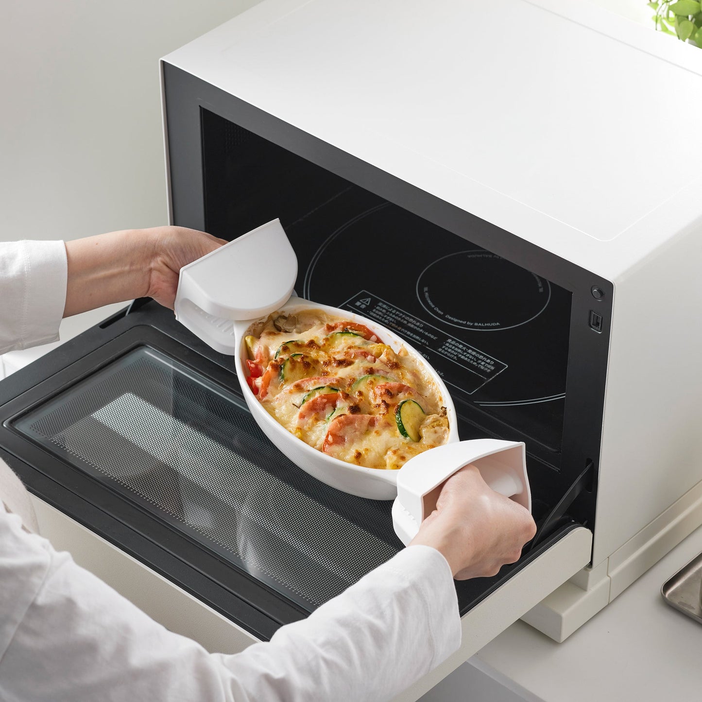 Magnetic Pot Holders - Set of 2 - Silicone